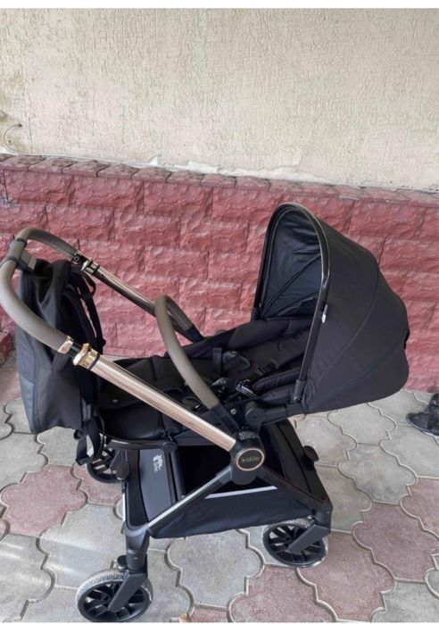 Продам коляску kidilo D900 3в1