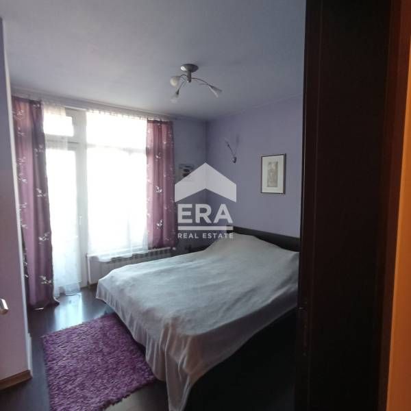 Продава се Четиристаен апартамент в София, Люлин 8 - 141 кв.м за 2199 €/кв.м - Снимка #5