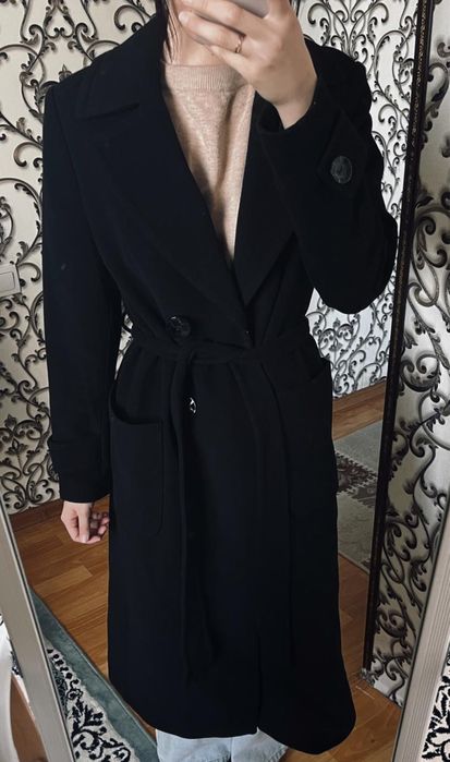Женское пальто , черное