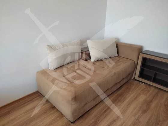 Дава се под наем Двустаен апартамент в Варна, Колхозен пазар - 45 кв.м за 460 € - Снимка #2