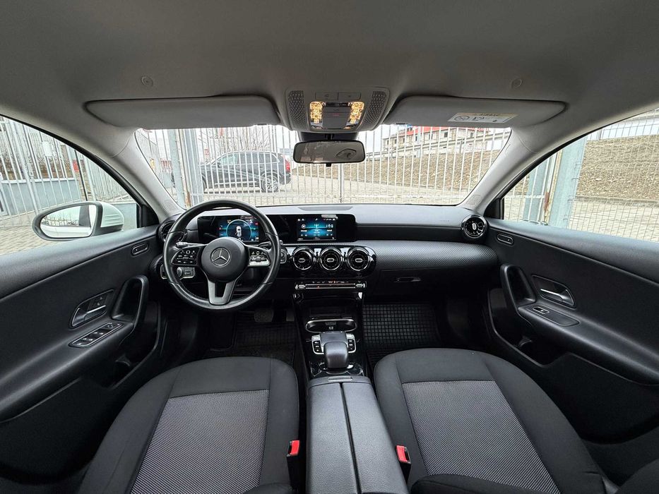 Mercedes A-Class 180d Automat – 2019 – LED, ușor avariat TVA inclus