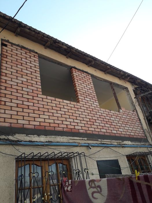 кладка балконов аблицовичним