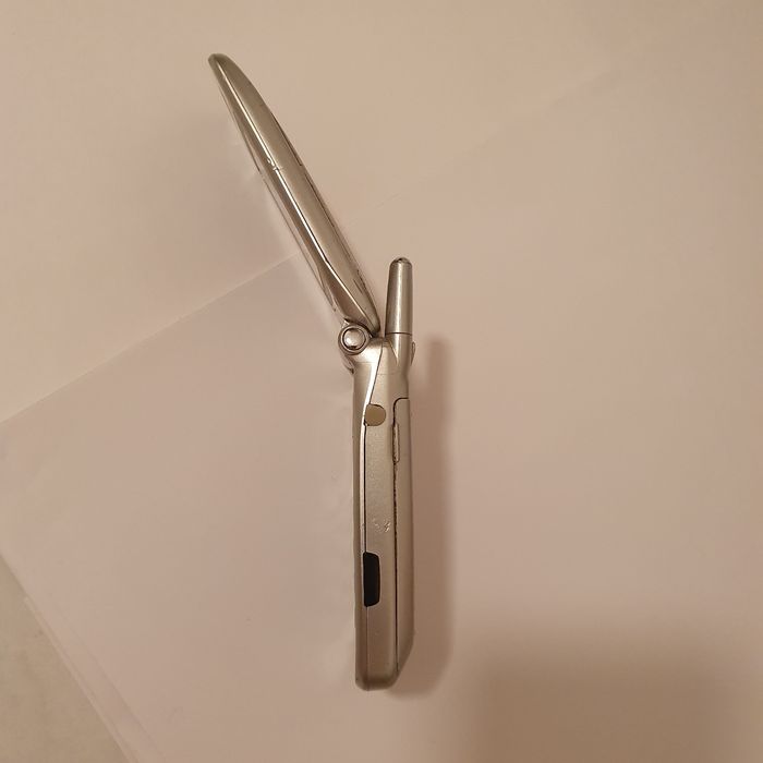 Самсунг D500, S500