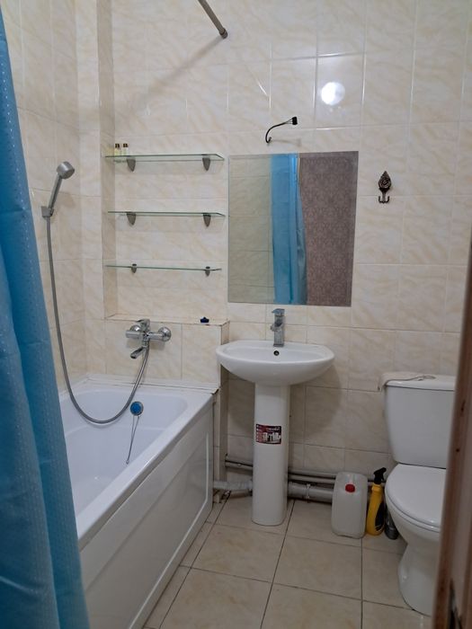 Сдам 3 комнаты квартира