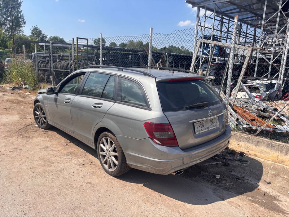 Mercedes-Benz C-class на части