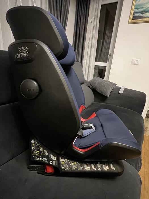 Britax Romer Advansafix IV R BR Moonlight Blue scaun copii 9-36 Kg