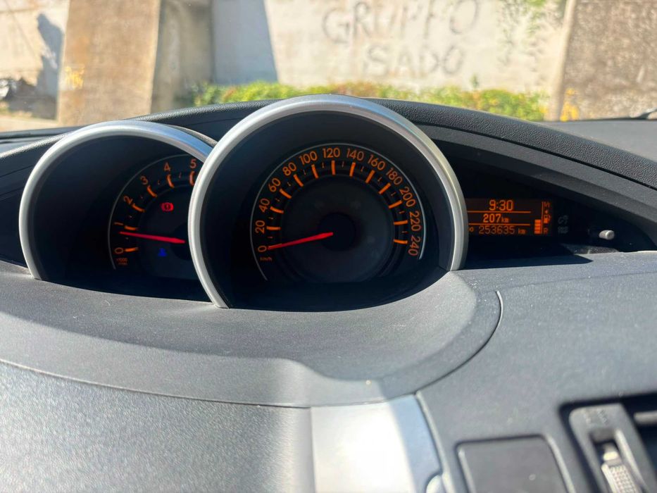 Vand Toyota Yaris Verso 2010 D4D