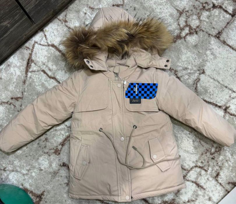 Комплект из комбенизона и куртки на 3-4 года, 104-110см