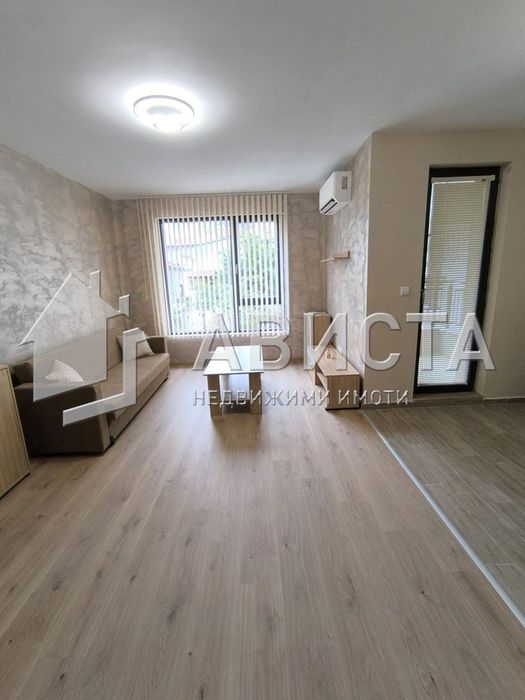 Дава се под наем Двустаен апартамент в София, Център - 65 кв.м за 600 € - Снимка #1