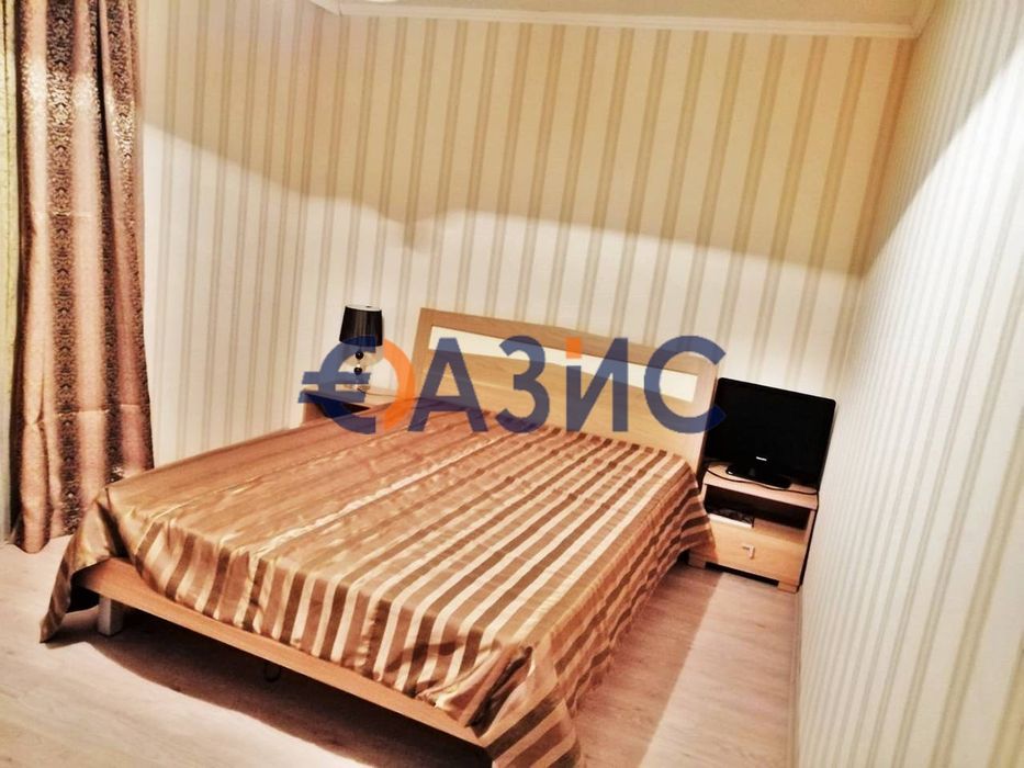 Продава се Къща в с. Кошарица, Област Бургас - 445 кв.м за 568 €/кв.м - Снимка #6