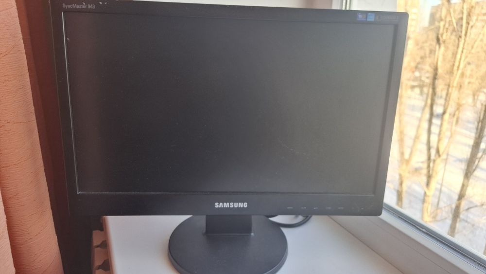 Монитор SyncMaster