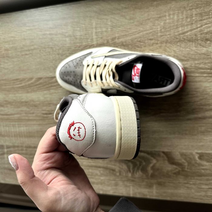 Nike Air Jordan 1 Low x Travis Scott - Reverse Mocha | Номер 43