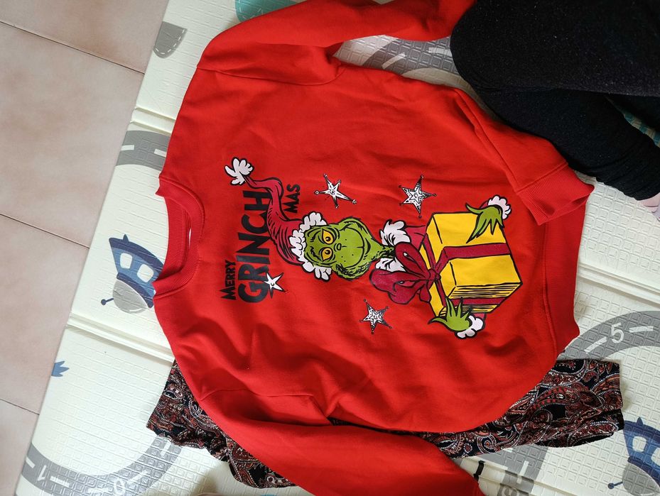 Oversized коледен пуловер Grinch