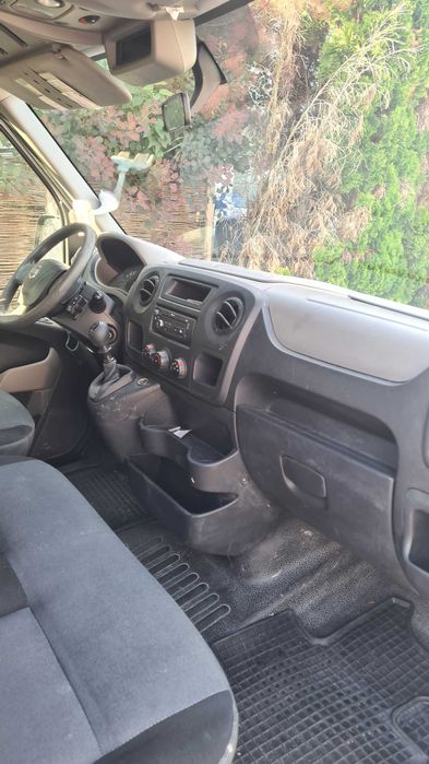 NIssan NV400 Vehicul polivalent