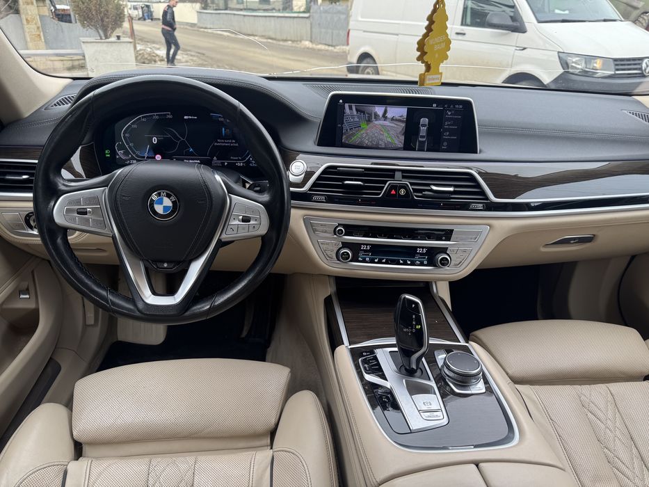 BMW 745e plug-in hybrid/ cheie digitala/euro 6/Rate