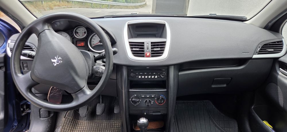 Vand Peugeot 207 an 2008