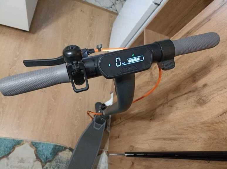 Электросамокат Ninebot KickScooter E2 Plus