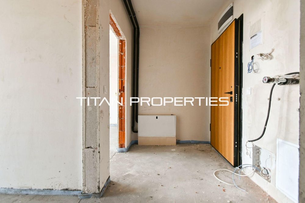 Продава се Двустаен апартамент в София, Малинова долина - 70 кв.м за 2886 €/кв.м - Снимка #5