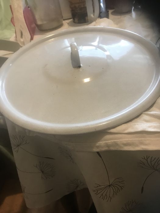 Емайлирани котларка за мляко 4.5 лт.-тенд. 11 лт. стъсл.. Ф28 см капак