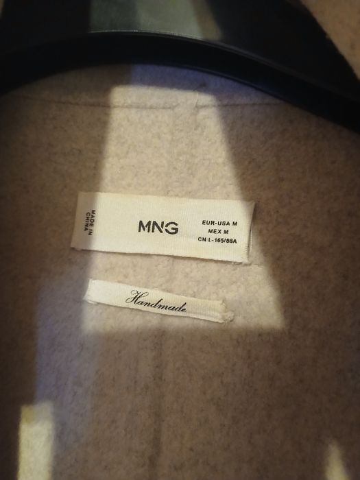 MANGO преходно палто с вълна