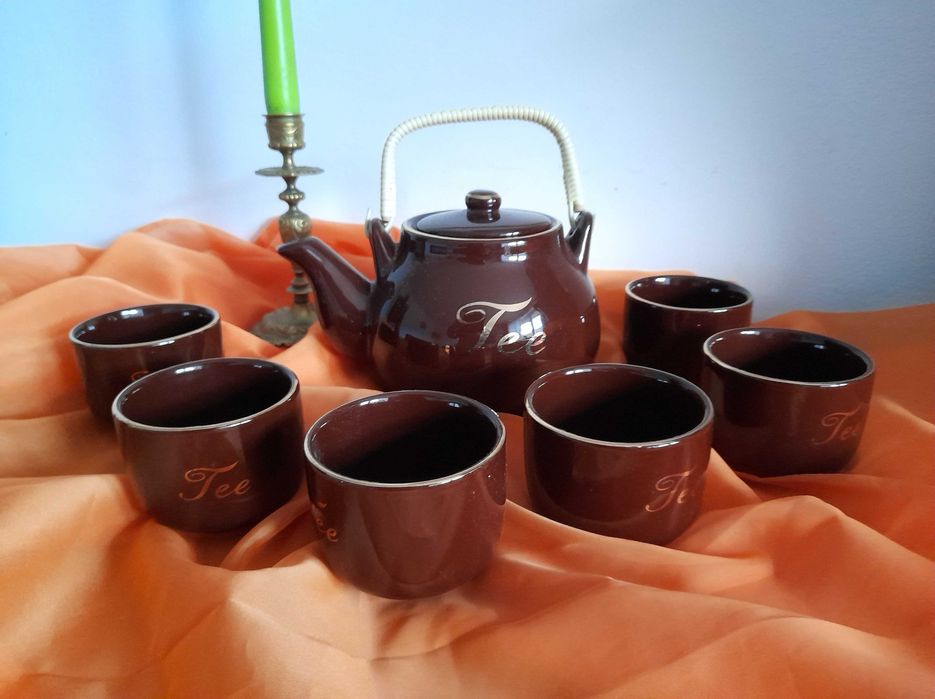 Set ceai porțelan fin – ibric + 6 cești – impecabil