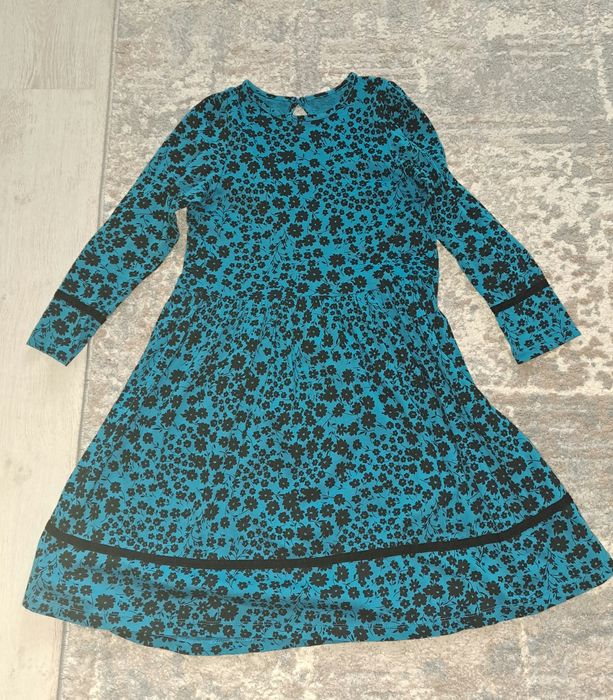 Продам нарядное платье