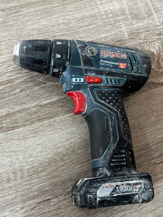 Акумулаторен винтоверт Bosch GSR 12V-15