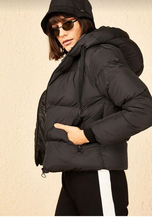 Дамско късо яке размер S