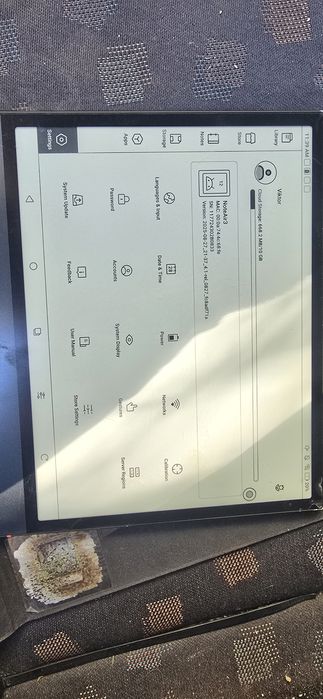 Boox note air 3 black and white