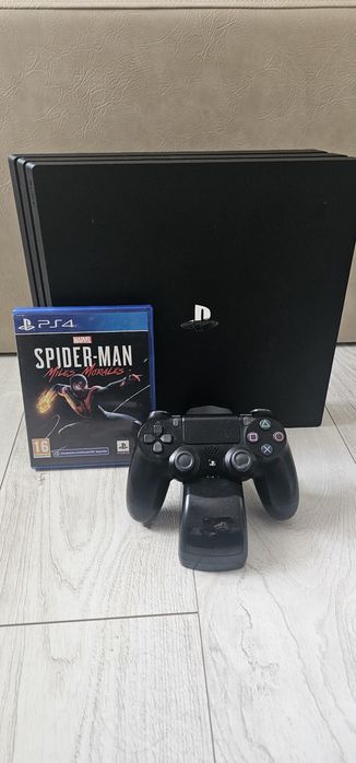 Playstation  4 PRO  1 TB