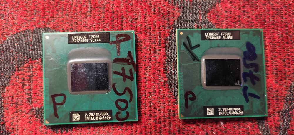 Procesor laptop Intel P8600 T8400 T8300 P8400 T8100 T7500 T7350 T7300