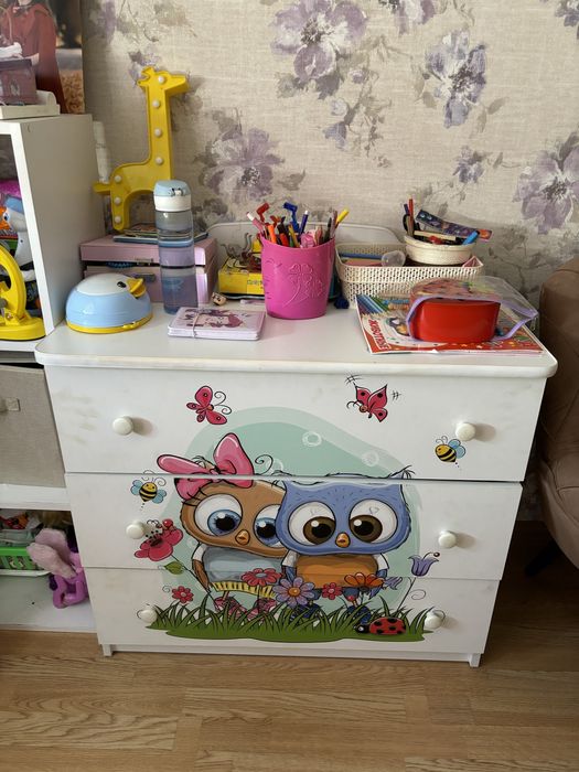 Детский комод и столик
