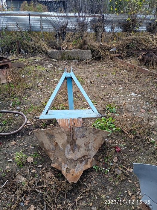 Продам арычник на трактор