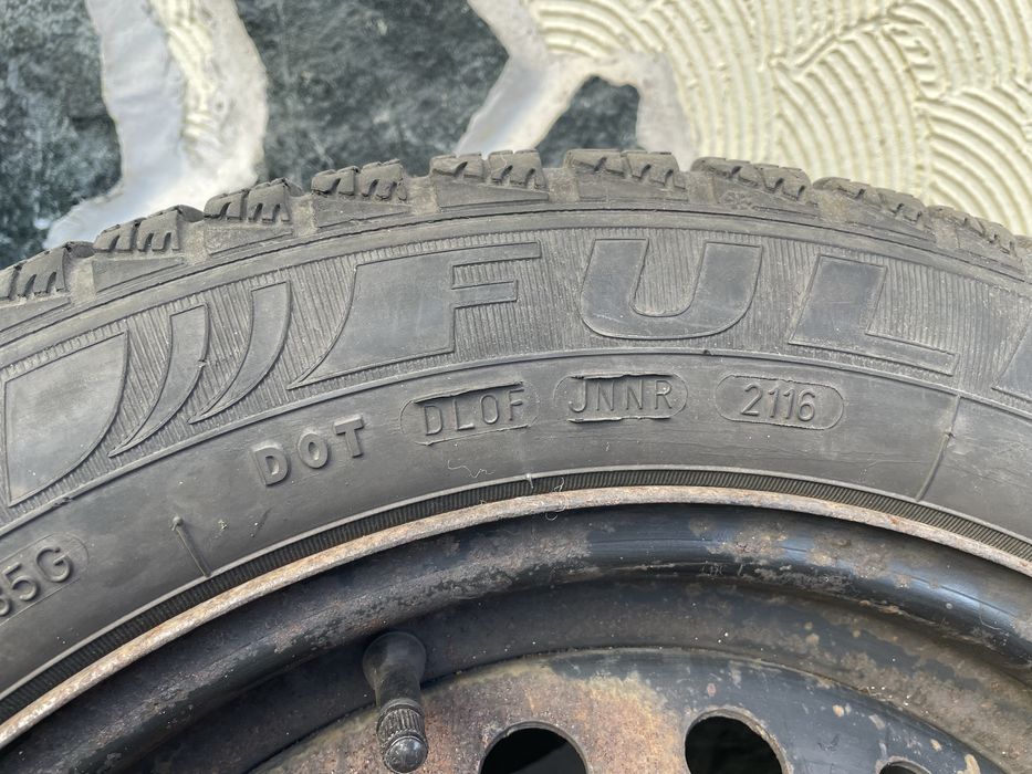 Honda 16 цола зимни гуми