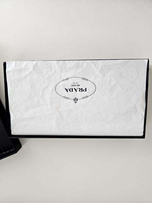 Женское портмоне PRADA оригинал