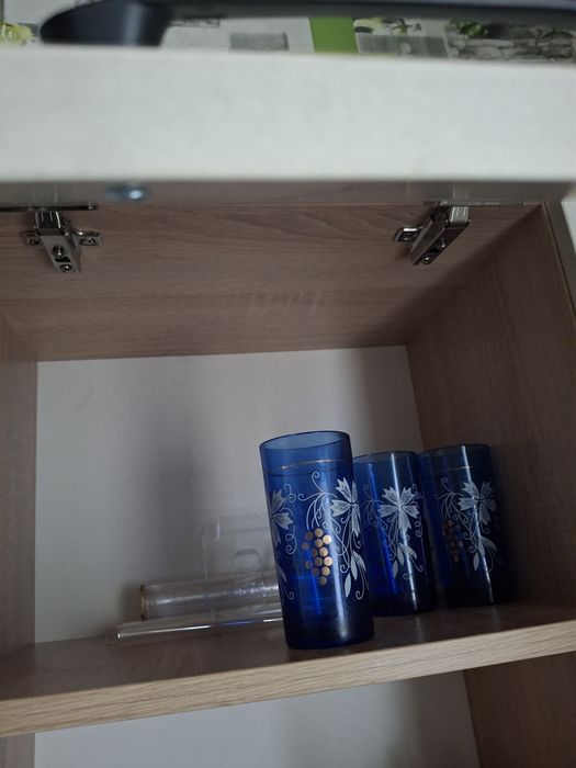 Продам кухонный шкаф