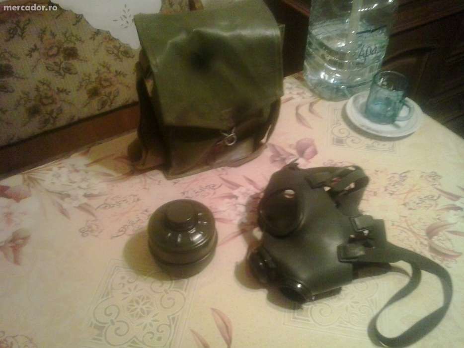 masca contra gazelor nefolosita