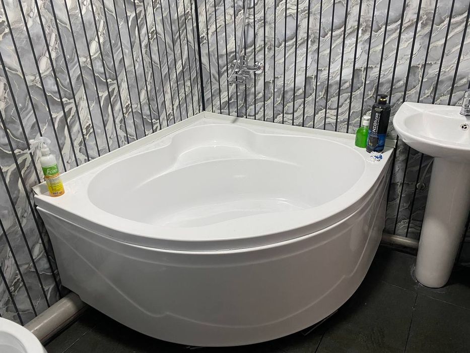 Продам квартиру-студию 10 этаж 25 кв м.