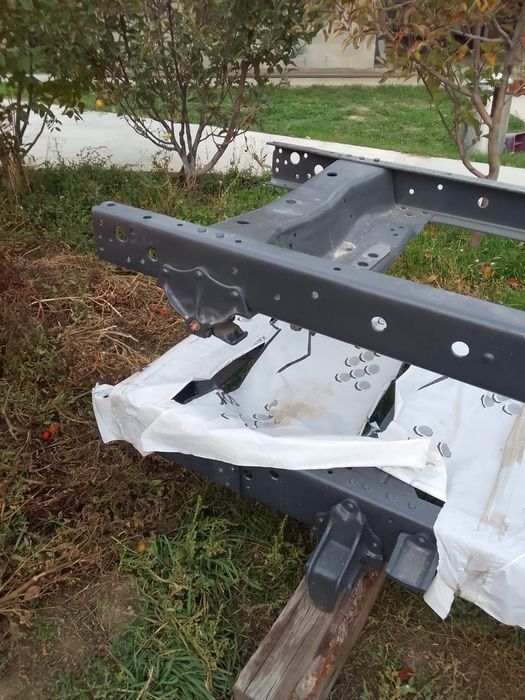 Рама на ЗИЛ 130.