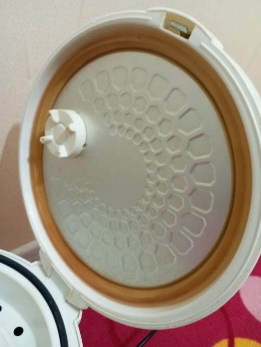 Мультиварка Redmond