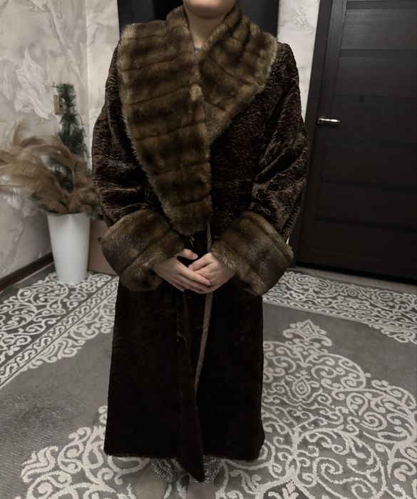 Шуба  и пальто.  …………