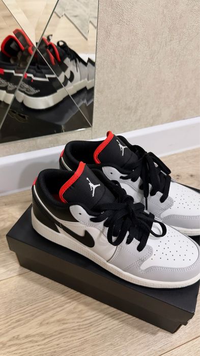 Джорданы 1 low