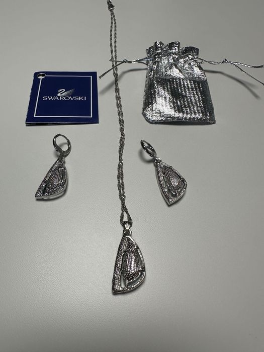 Комплект Колие с Обеци Swarovski/Сваровски