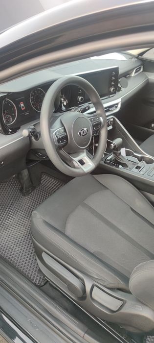Kia K5 2021 черная