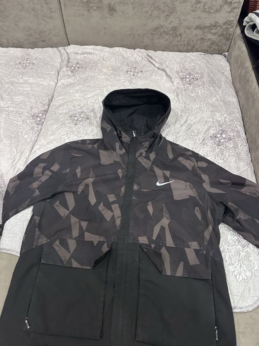 Продам одежду кофта свитер куртка