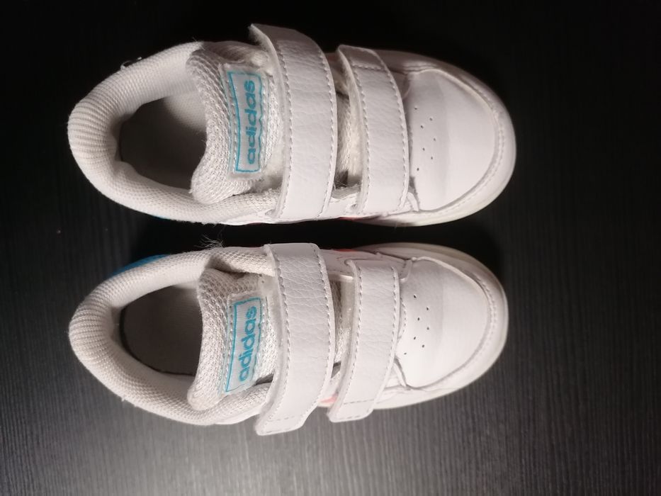 Маратонки Адидас 23 номер