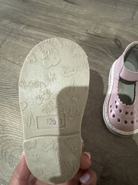 Туфли детские новые