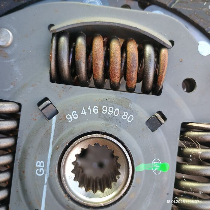 Нови части за Ситроен и Пежо от Ксара Пикасо