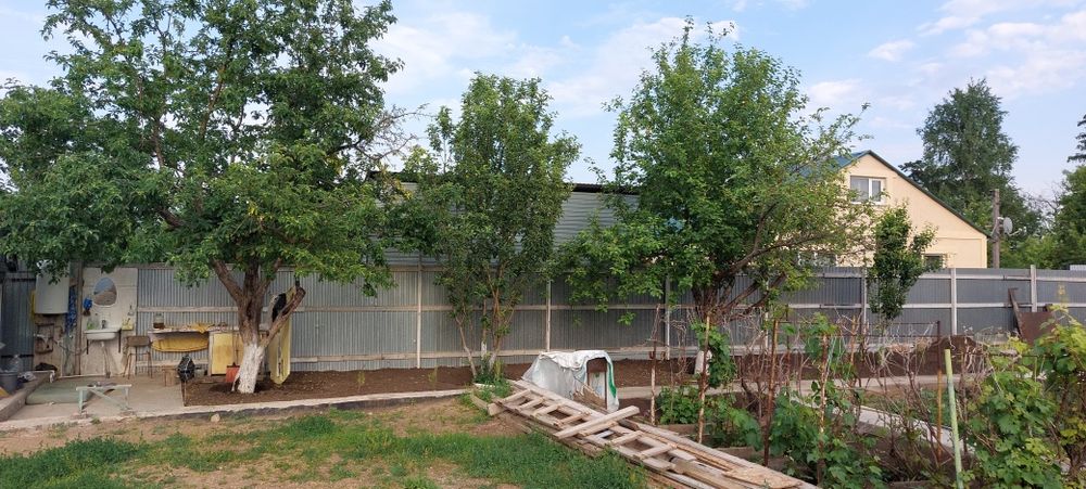 Продам дом Вишенка 1 район Омеги.