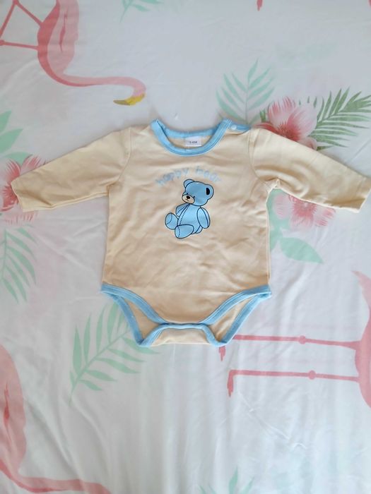 Продавам нови бебешки дрехи